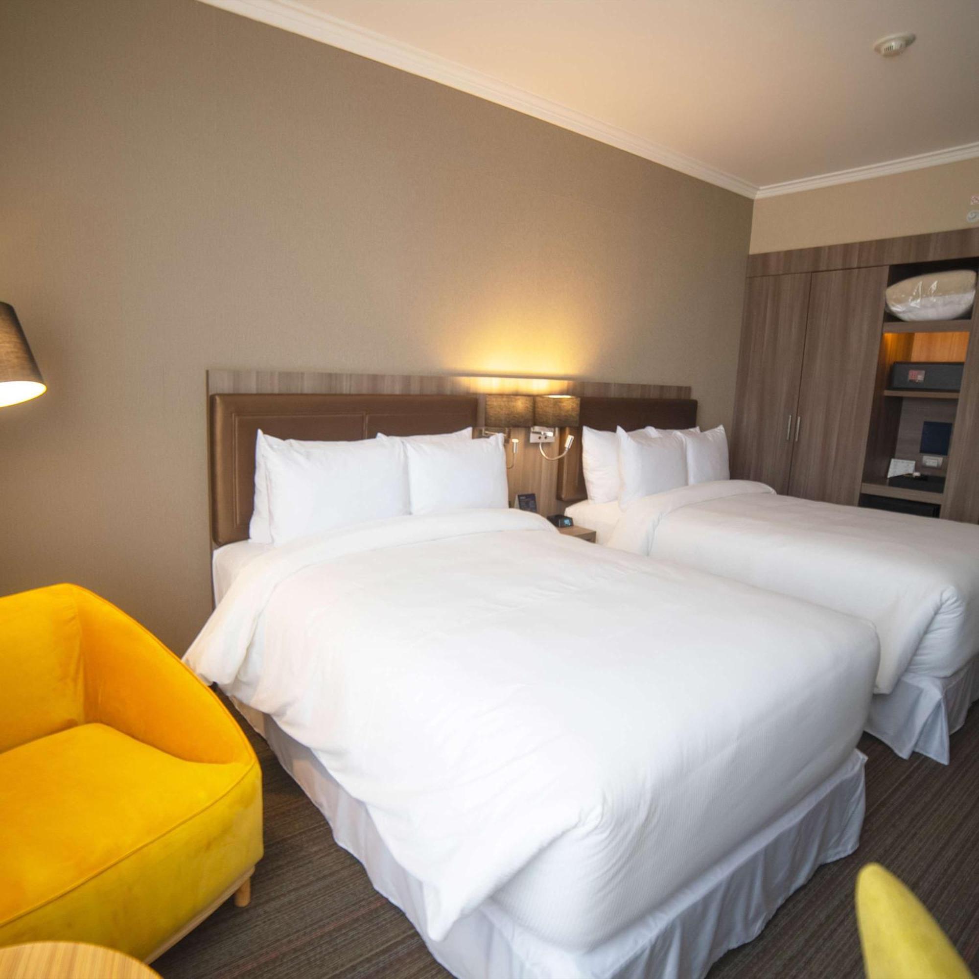 Doubletree By Hilton Trujillo Hotel Encalada Eksteriør billede